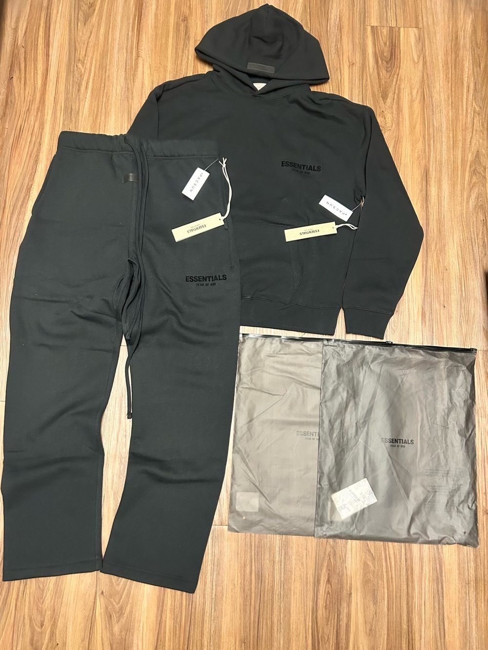 S Essentials Fear of God Set